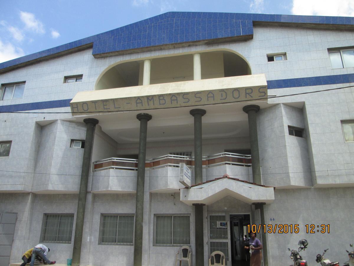 Hotel Ambassadors Lome Exterior photo