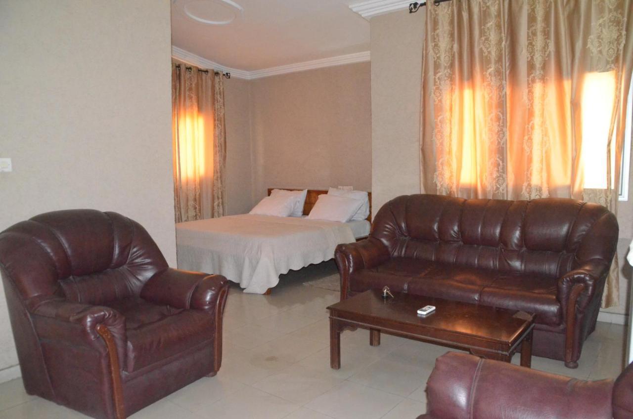 Hotel Ambassadors Lome Exterior photo